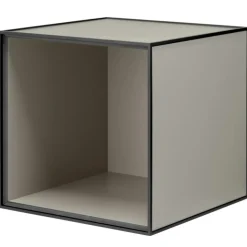 Frame 35 Vägghylla, Ek