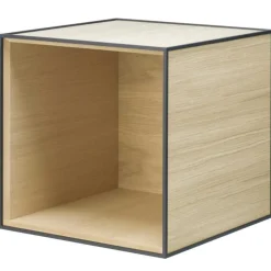 Frame 35 Vägghylla, Ek