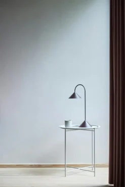 Frandsen Portabla Lampor|Portabla Lampor-Grasp Bordslampa Portabel 47 cm, Matt Beetroot