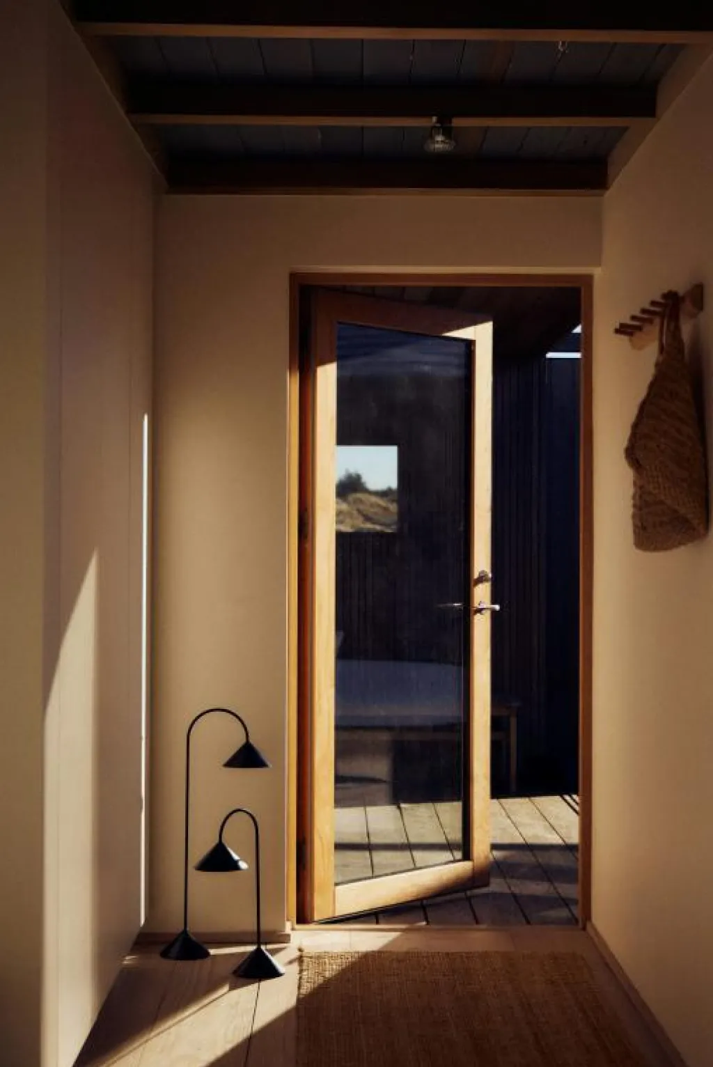 Frandsen Portabla Lampor|Portabla Lampor-Grasp Bordslampa Portabel 47 cm, Matt Beetroot