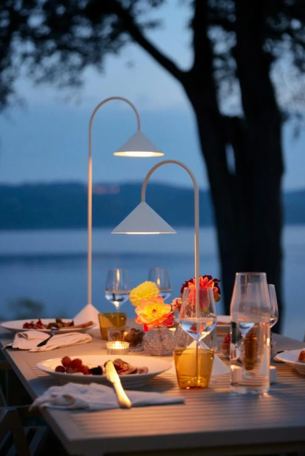 Frandsen Portabla Lampor|Portabla Lampor-Grasp Bordslampa Portabel 47 cm, Matt Beetroot