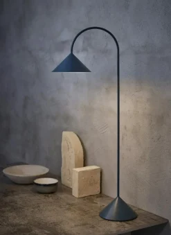 Frandsen Portabla Lampor|Portabla Lampor-Grasp Bordslampa Portabel 47 cm, Matt Beetroot