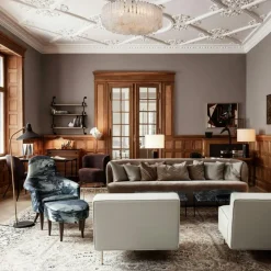 GUBI Bordslampor-Gravity Bordslampa Stor, Vit Marmor / Vit