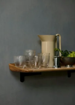 Guild HM15 Vägghylla 120 cm, Valnöt