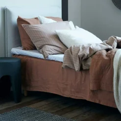 Gunhild Sängkappa 160x280 cm, Berry