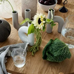 Hector Vas B, Rainy Day Grey