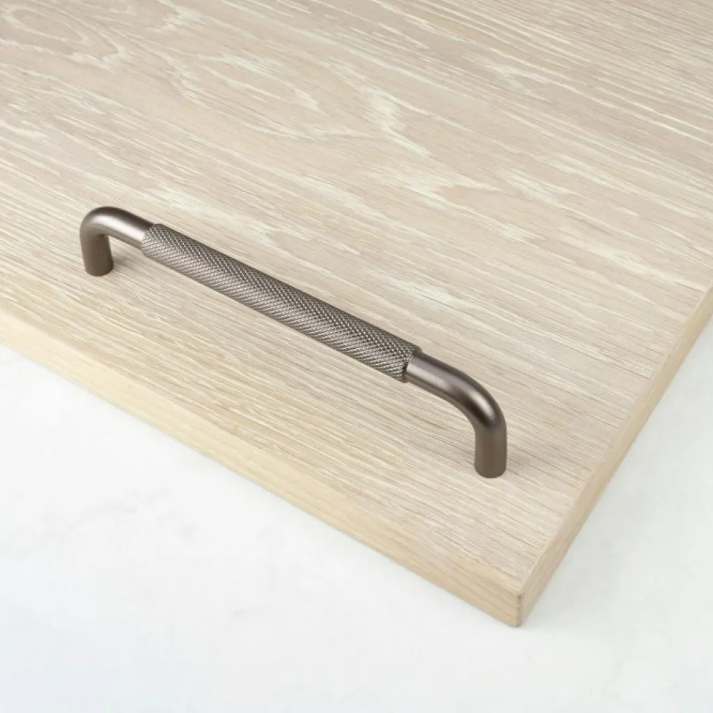 Beslag Design Knoppar & Dörrhandtag-Helix Handtag 128, Rostfritt Stål