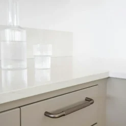 Beslag Design Knoppar & Dörrhandtag-Helix Handtag 128, Rostfritt Stål