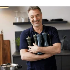 Kitchenware by Tareq Taylor Kryddkvarnar-Himalaya Salt- Och Pepparset 26 cm, Forest Green