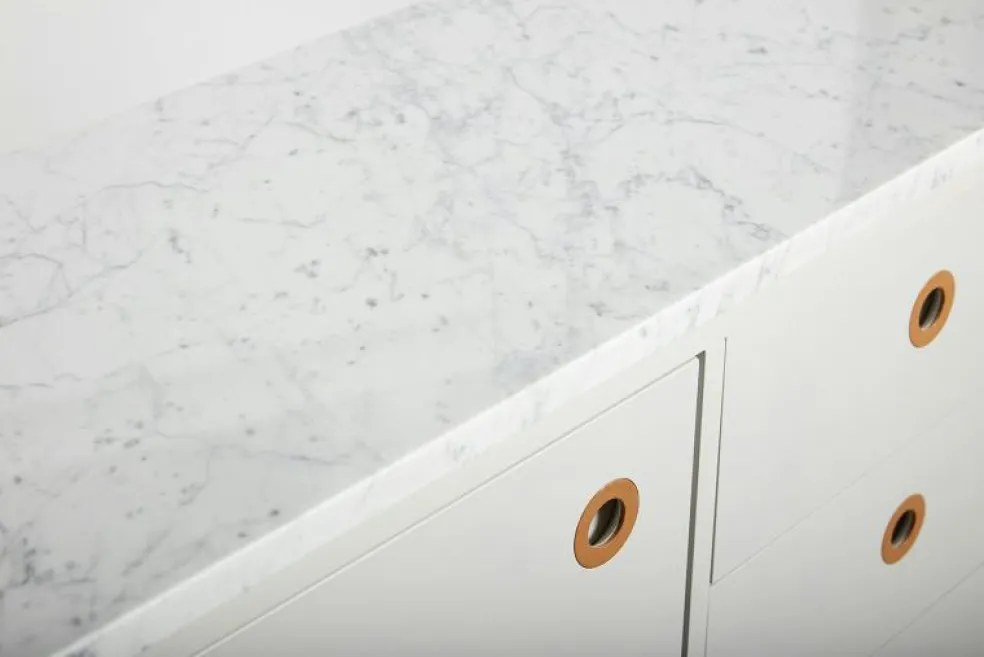 Höllviken Marmortopp Till Vägghängt Sängbord