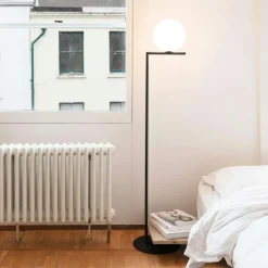 IC Lights F1 Golvlampa, Svart