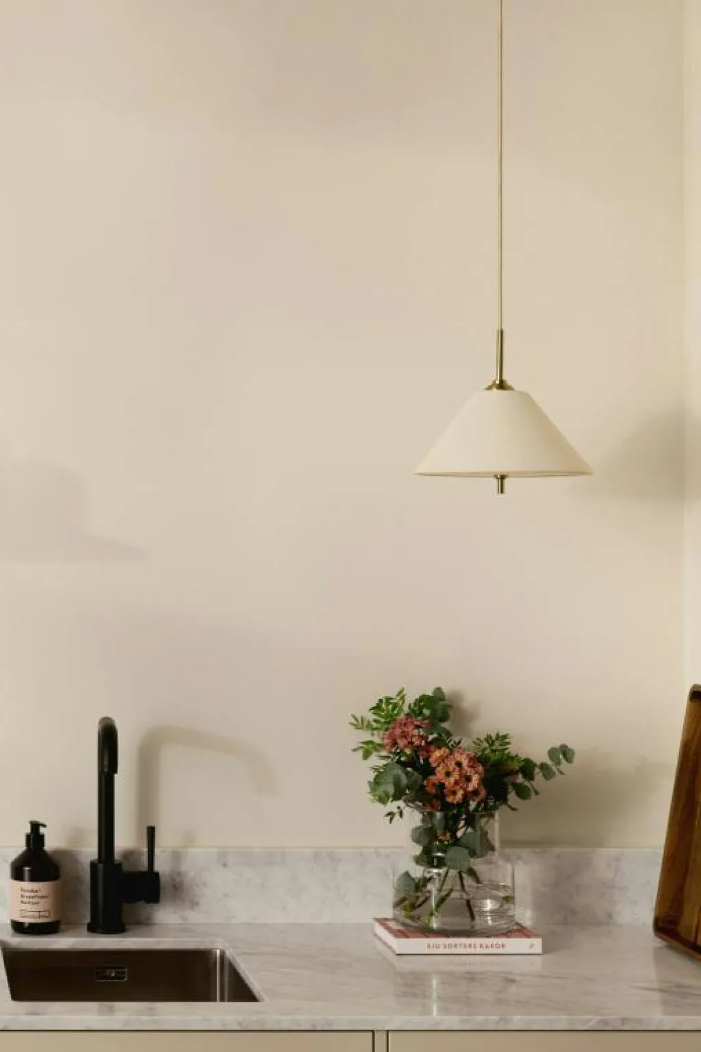 Globen Lighting Pendellampor-Iris 25 Pendel, Creme