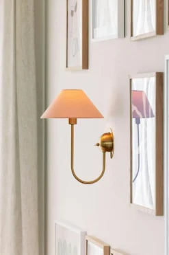 Iris Vägglampa, Blush