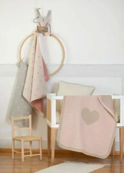 Juwel Babyfilt 70x90 cm Hearts, Off-white / Rosa