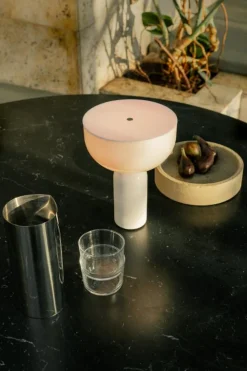 Kizu Bordslampa Portabel, Kunis Breccia