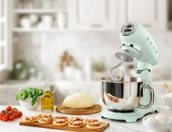 Smeg Matberedare & Assistenter-Köksmaskin 4,8 L, Vit