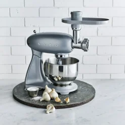 Smeg Matberedare & Assistenter-Köksmaskin SMF02 4,8 L,