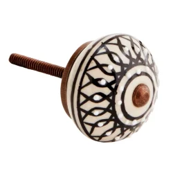 Madam Stoltz Knoppar & Dörrhandtag-Knopp Handmålad Stengods, Off-white