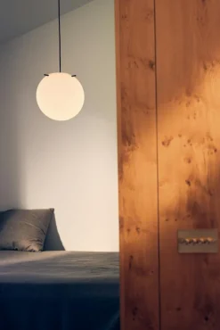 Frandsen Fönsterlampor|Pendellampor-Koi Pendel 32 cm