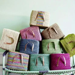 Korg med läderhandtag, Natur