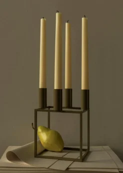 Kubus 4 Ljusstake, Olive