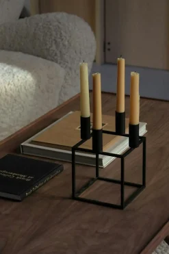 Kubus 4 Ljusstake, Olive