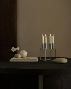 Kubus 4 Ljusstake, Olive