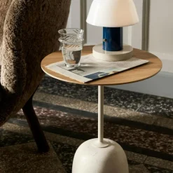 &Tradition Sidobord & Avlastningsbord|Soffbord-Lato LN8 Bord 40 cm, Lackerad Ek / Crema Diva Marble