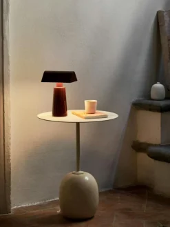 &Tradition Sidobord & Avlastningsbord|Soffbord-Lato LN8 Bord 40 cm, Lackerad Ek / Crema Diva Marble