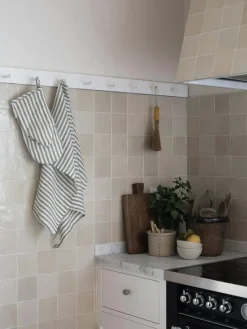 Leon Grytvante Ränder, Seagrass