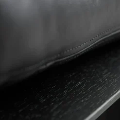 Woud Dagbäddar & Liggfåtöljer-Level Dagbädd, Svart Läder / Svart Ek