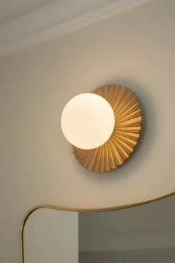 Liila Muuse Vägg-/Taklampa 200 mm, Vit / Opal