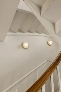 Liila Muuse Vägg-/Taklampa 200 mm, Vit / Opal