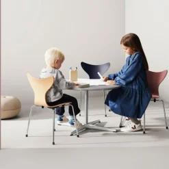 Barn Fritz Hansen Barnstolar-Lily™ Barnstol, Midnattsblå