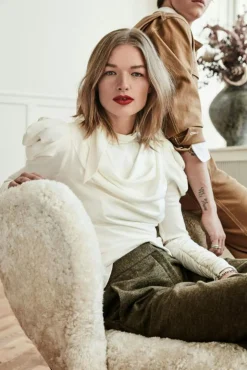 &Tradition Fotpallar|Fåtöljer-Little Petra VB1 Loungestol Set, Fårskinn Moonlight / Valnöt