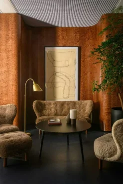 &Tradition Fotpallar|Fåtöljer-Little Petra VB1 Loungestol Set, Fårskinn Sahara / Oljad Ek