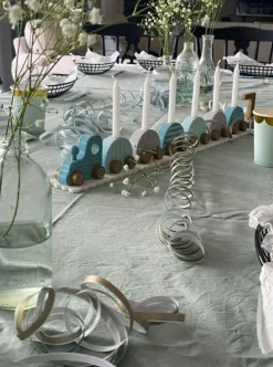 Ljusstake födelsedagståg, Blå