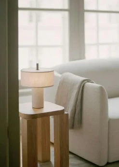 Margin Bordslampa Portabel, Beige