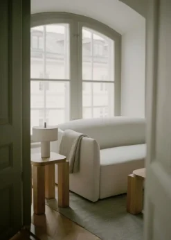 Margin Bordslampa Portabel, Beige