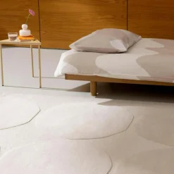 Marimekko Ullmattor|Tuftade Mattor-Isot Kivet Matta 200x300 cm, Natural White