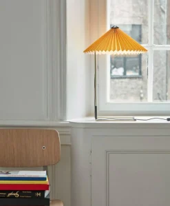 HAY Skrivbordslampor|Bordslampor-Matin Bordslampa 300 mm, Polerad Mässing / Oxide Red