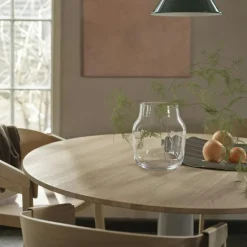 Midst Matbord Ø160 cm, Mörkoljad Ek / Svart