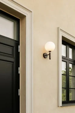 Nuura Fasadlampor|Fasadlampor-Miira Vägglampa Utomhus, Svart / Opal