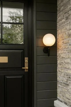 Nuura Fasadlampor|Fasadlampor-Miira Vägglampa Utomhus, Svart / Opal