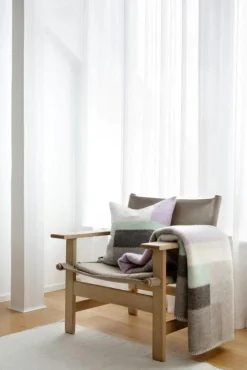 Mikkel Pläd 135x200 cm, Röd