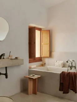 Ferm Living Boxar & Askar-Mist Servettlåda, Off-white / Smaragd