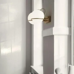 Model 237/2 Vägglampa, Champagne