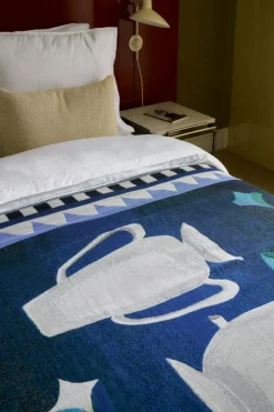 Momento JH46 Pläd 130x180 cm, Midnattsblå