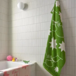 Mumin Badhandduk 70x140 cm, Kärlek