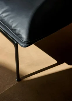 Muno LN20 Fotpall, Warm Black / Svart Läder